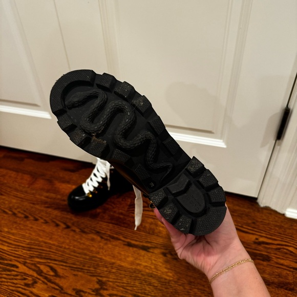 GUCCI GG LEATHER CANVAS ANKLE BOOTS BLACK W/ RED, WHITE, AND BLUE BUCKLE - Picture 13 of 16